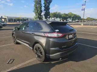 Ford Edge 2018 SEL 4dr Crossover