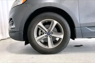 Ford Edge 2019 SEL 4dr Crossover