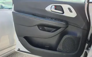Chrysler Pacifica Hybrid 2021 Touring L 4dr Mini-Van