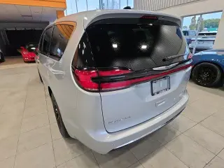 Chrysler Pacifica 2026 Limited 4dr Mini-Van