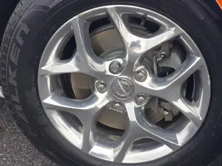 Chrysler Pacifica 2017 Limited 4dr Mini-Van