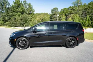 Chrysler Pacifica 2025 Limited 4dr Mini-Van