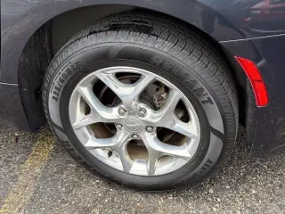 Chrysler Pacifica 2019 Limited 4dr Minivan