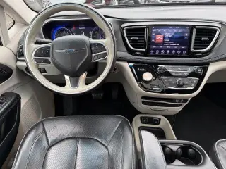 Chrysler Pacifica 2019 Limited 4dr Minivan