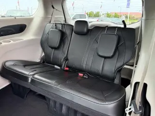 Chrysler Pacifica 2019 Limited 4dr Minivan