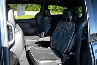 Chrysler Pacifica 2025 Limited 4dr Minivan