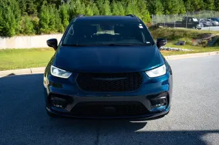 Chrysler Pacifica 2025 Limited 4dr Minivan