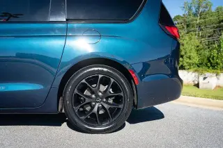 Chrysler Pacifica 2025 Limited 4dr Minivan