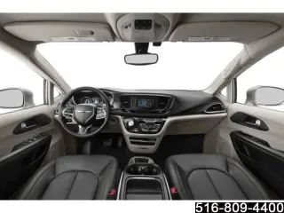 Chrysler Pacifica 2019 Touring Plus 4dr Mini-Van
