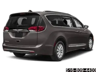 Chrysler Pacifica 2019 Touring Plus 4dr Mini-Van