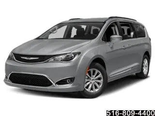 Chrysler Pacifica 2019 Touring Plus 4dr Mini-Van