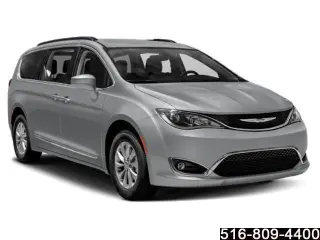 Chrysler Pacifica 2019 Touring Plus 4dr Mini-Van