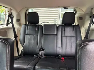 Chrysler Town and Country 2016 Touring-L 4dr Mini-Van