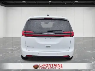 Chrysler Pacifica 2025 Select 4dr Mini-Van