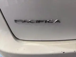 Chrysler Pacifica 2023 Touring L 4dr Mini-Van