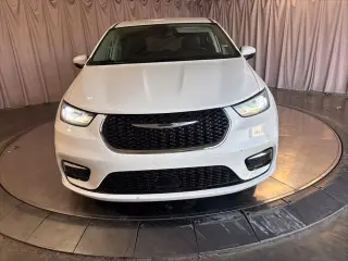 Chrysler Pacifica 2023 Touring L 4dr Mini-Van