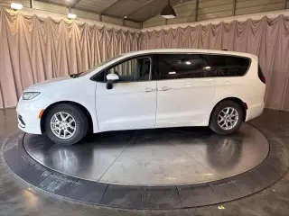 Chrysler Pacifica 2023 Touring L 4dr Mini-Van