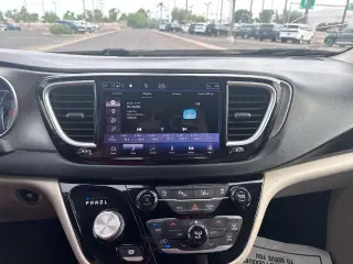 Chrysler Pacifica 2021 Touring L 4dr Mini-Van