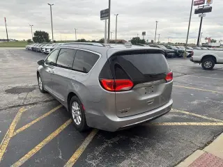 Chrysler Pacifica 2020 Touring L 4dr Mini-Van