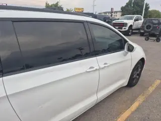 Chrysler Pacifica 2020 Touring L 4dr Mini-Van