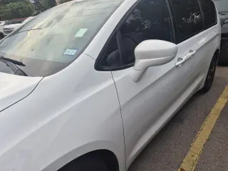 Chrysler Pacifica 2020 Touring L 4dr Mini-Van