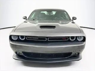 Dodge Challenger 2022 R/T 2p Coupé