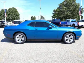 Dodge Challenger 2023 SXT 2p Coupé