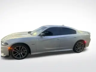 Dodge Charger 2023 R/T 4dr Sedán