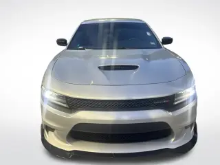 Dodge Charger 2023 R/T 4dr Sedán