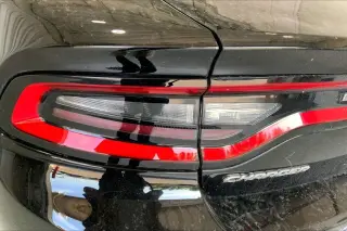 Dodge Charger 2022 SXT Sedán 4 puertas