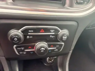 Dodge Charger 2019 SXT 4p Sedan