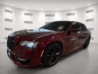 Chrysler 300 2023 C 4dr Sedan