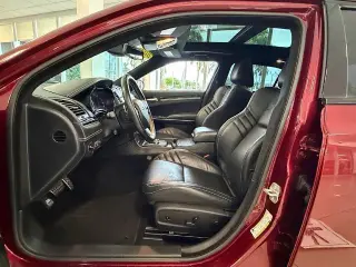 Chrysler 300 2023 C 4dr Sedan