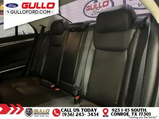 Chrysler 300 2018 Touring 4dr Sedan
