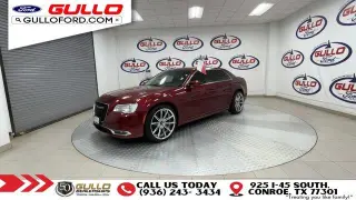 Chrysler 300 2018 Touring 4dr Sedan