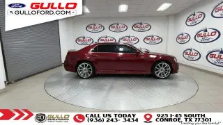 Chrysler 300 2018 Touring 4dr Sedan