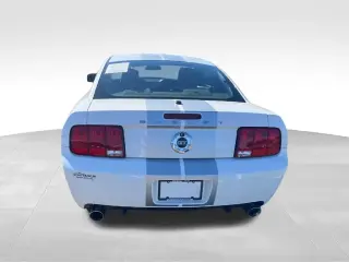 Ford Mustang 2007 GT Deluxe 2dr Fastback