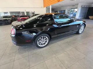Ford Mustang 2012 V6 Premium 2dr Fastback