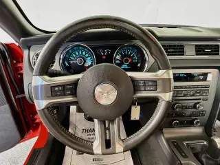 Ford Mustang 2014 V6 2dr Fastback