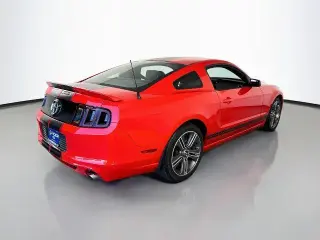 Ford Mustang 2014 V6 2dr Fastback