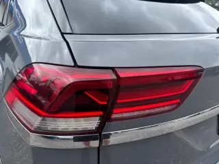 Volkswagen Atlas Cross Sport 2020 V6 SE 4p SUV con tecnología