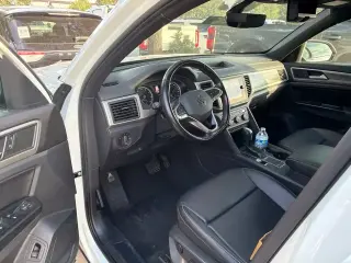 Volkswagen Atlas Cross Sport 2020 V6 SE 4dr SUV con Tecnología