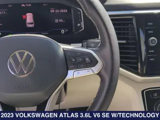Volkswagen Atlas 2023 V6 SE 4dr SUV con Tecnología