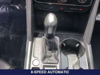 Volkswagen Atlas Cross Sport 2023 V6 SE 4dr SUV con Tecnología