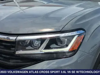 Volkswagen Atlas Cross Sport 2023 V6 SE 4dr SUV con Tecnología