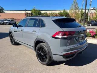 Volkswagen Atlas Cross Sport 2023 AWD V6 SEL R-Line Negro 4Motion 4p SUV