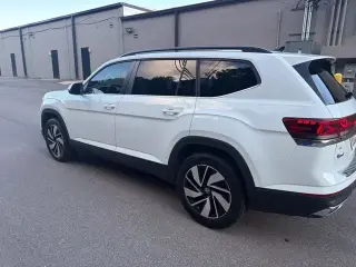 Volkswagen Atlas 2024 SE 4p SUV con Tecnología