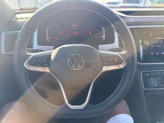 Volkswagen Atlas 2022 V6 SE 4dr SUV con Tecnología