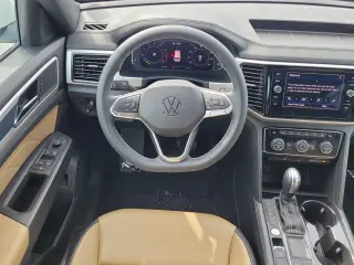 Volkswagen Atlas Cross Sport 2022 V6 SE 4dr SUV con Tecnología