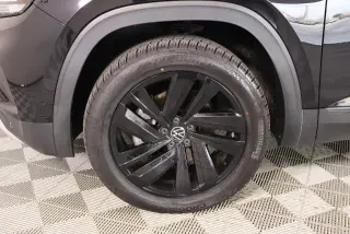 Volkswagen Atlas Cross Sport 2021 V6 SE 4dr SUV con Tecnología